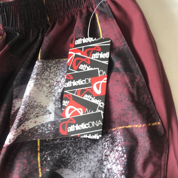 Boys BNWT AthleticDNA Shorts size xl - Picture 5 of 5